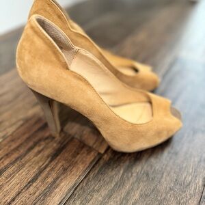 Nine West Tan Suede Peep-Toe Heels